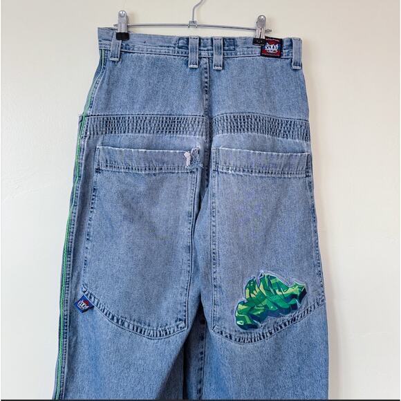 Vintage JNCO Jeans Made In USA 30x30 Baggy Skater Jeans West Coast Graffs - Picture 4 of 6